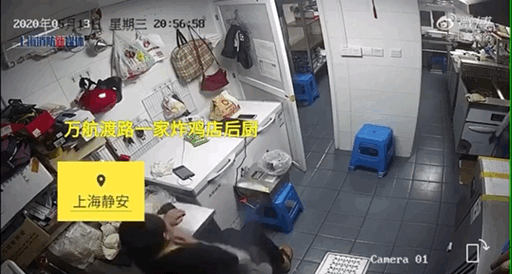 103227mfgtnrwz99i68bid.gif