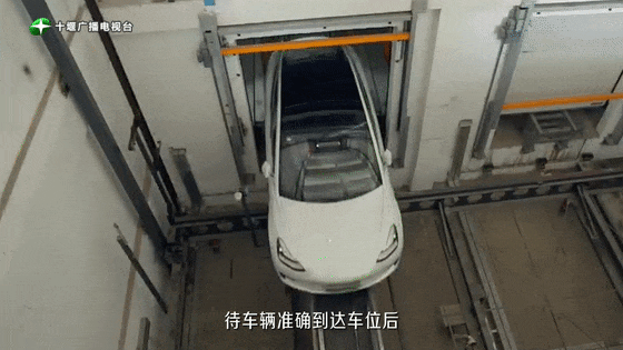 110136l2jg9059hr95jj9f.gif