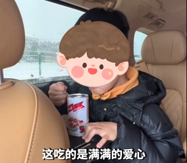 155709a87dxnoym8i1eax8.png