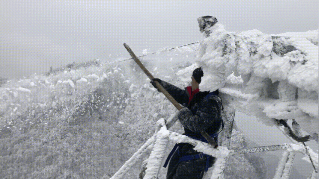 172437b9ay4b9s64btb94a.gif