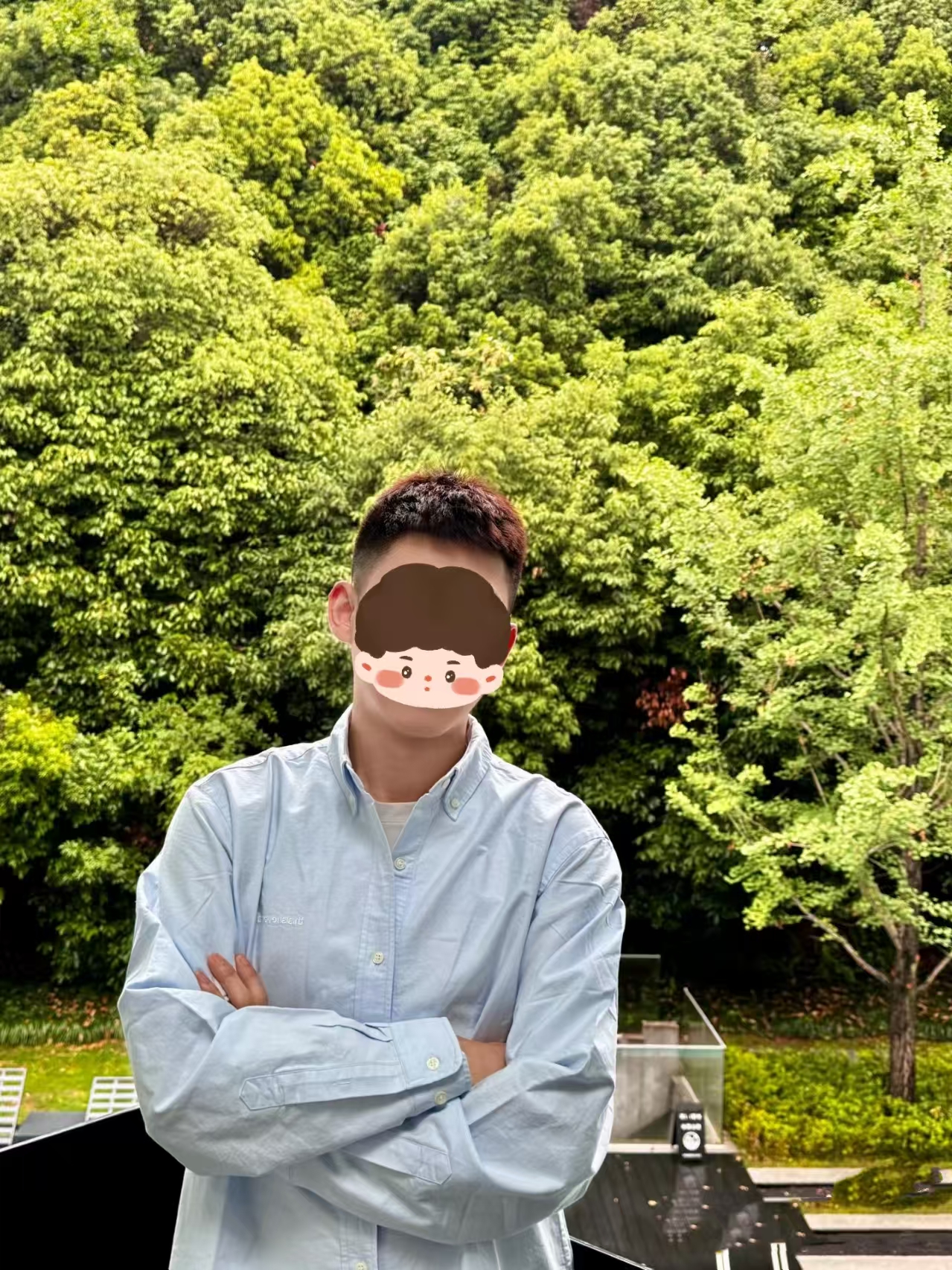 男嘉宾推荐｜96年小哥哥成熟稳重，有上进心；希望找一个对爱情专一，温柔体贴的女生~