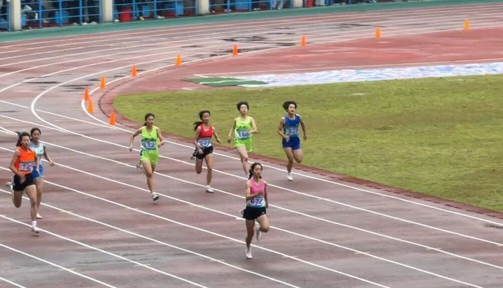 了不起！丹江口这名追风少女在全省田径赛上狂揽四金