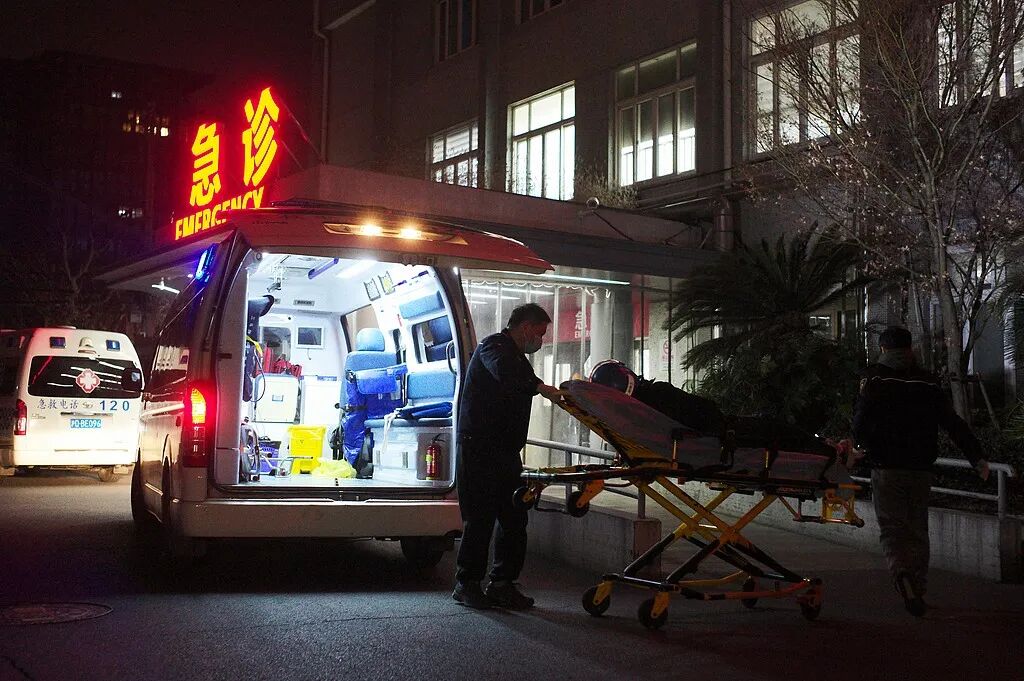 以为气温低没事！烧饼常温放一夜后再吃，小伙多器官衰竭……