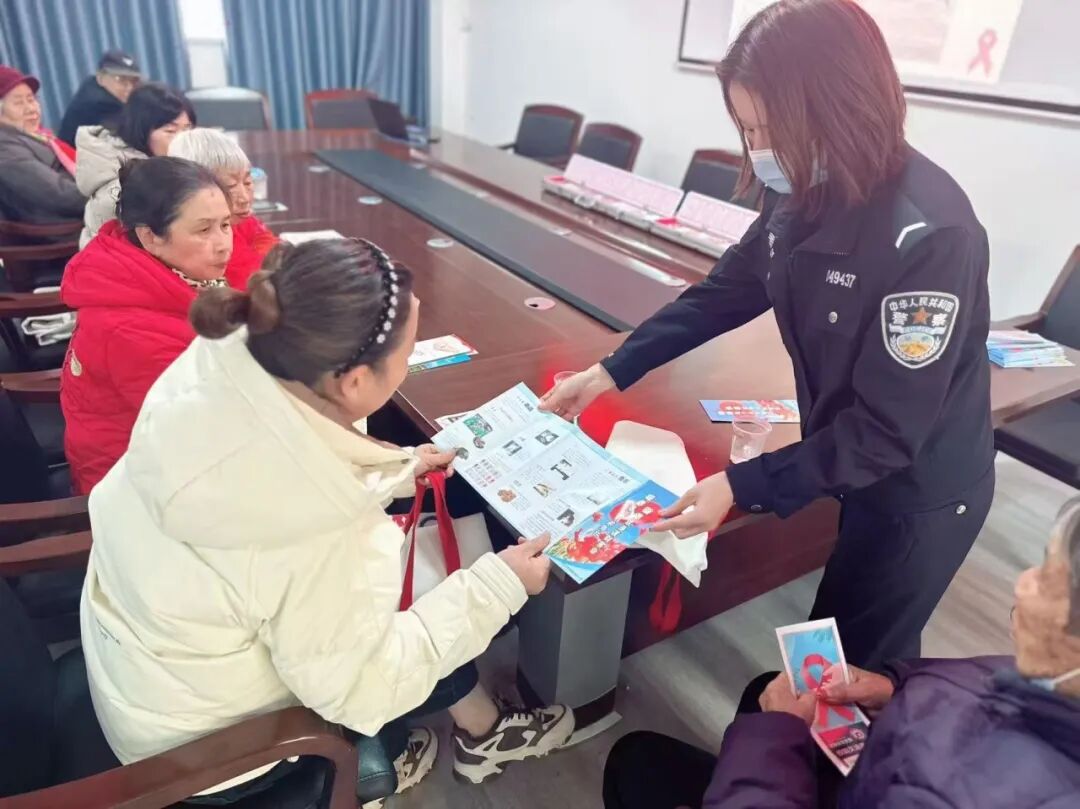 丹江口公安禁毒行动：把防线筑在群众身边
