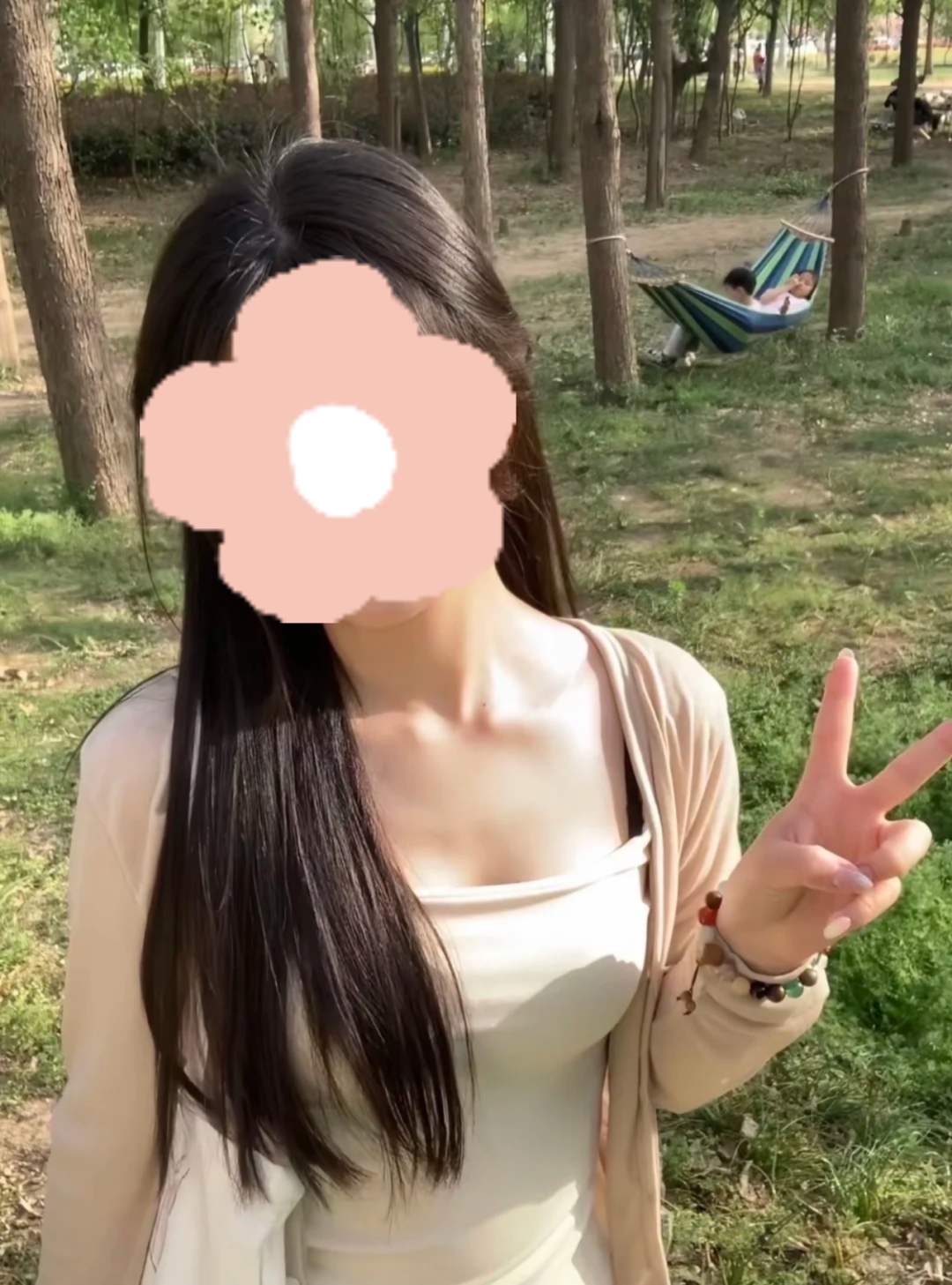 【优质女嘉宾推荐】98年本地小姐姐，真诚慢热，想要找一位心地善良的小哥哥~