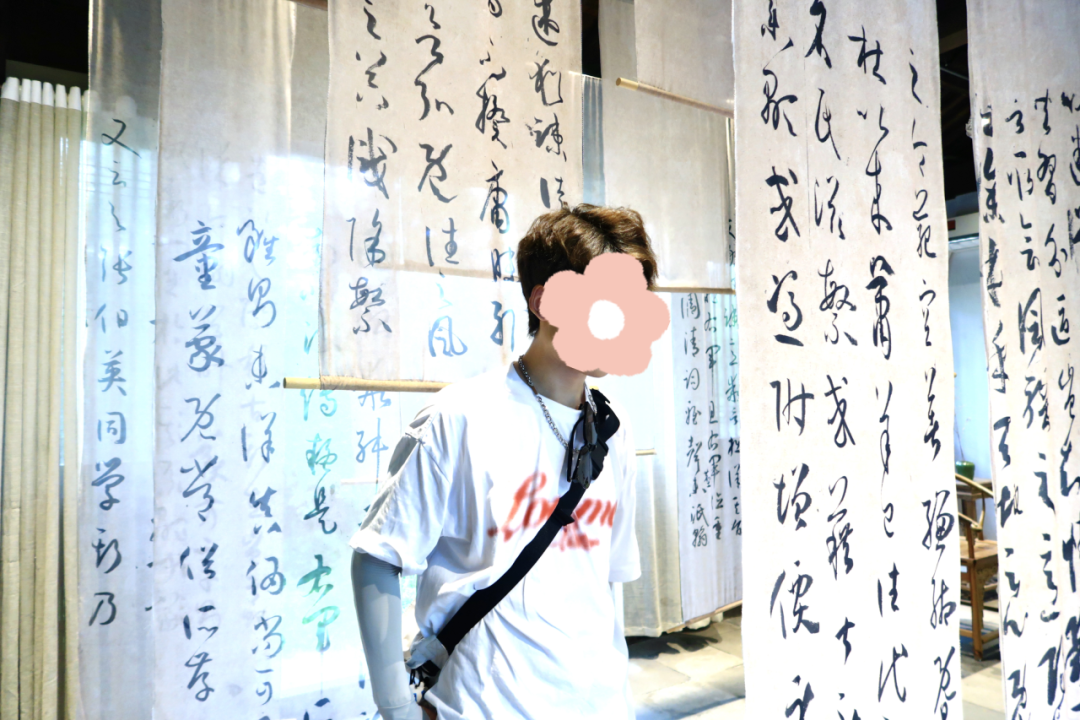 【优质男嘉宾推荐】98年本地小哥哥，爱好众多，想要找一位心地善良的小姐姐~